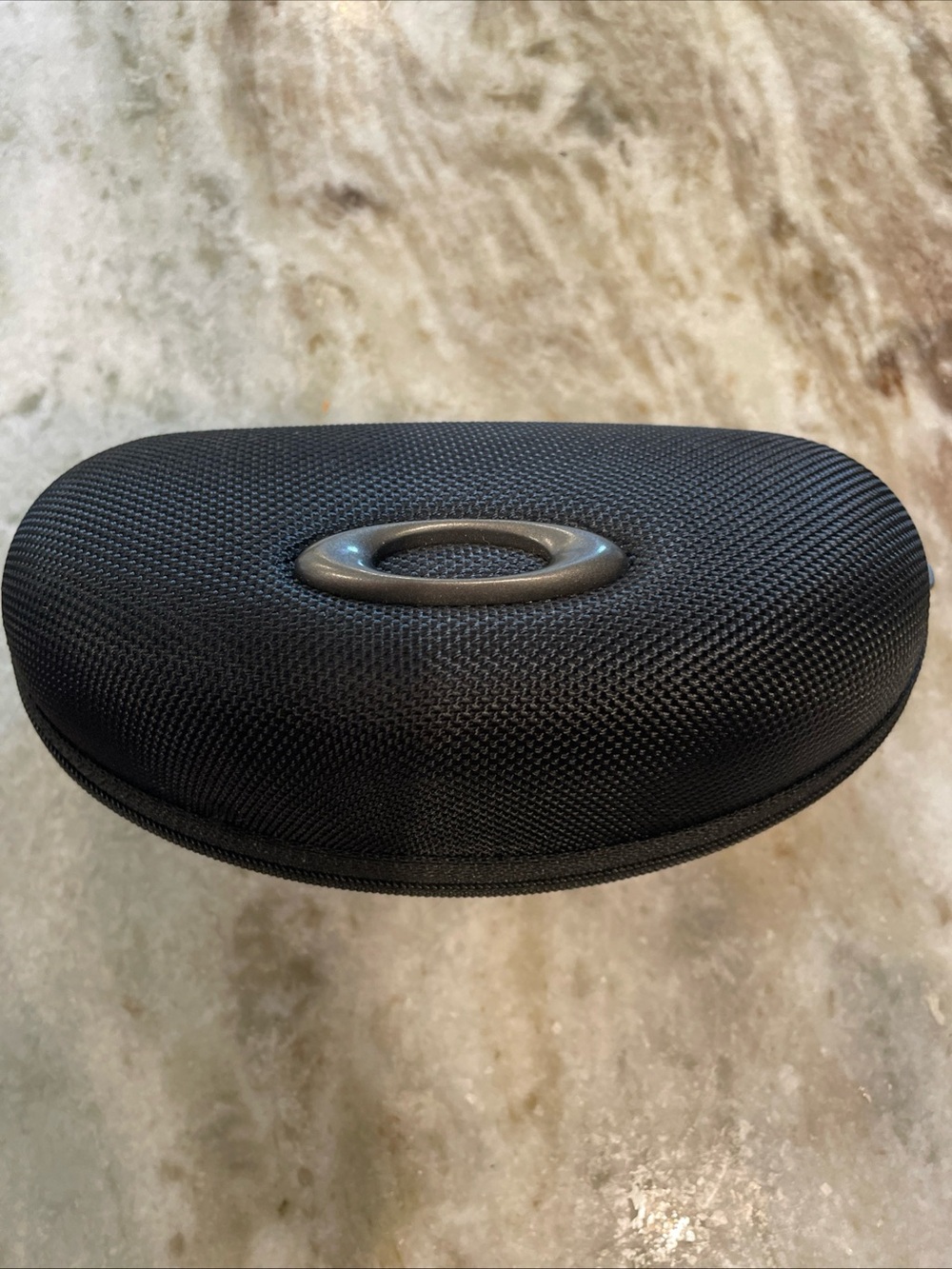 Oakley Black Hard Clamshell Sunglasses Case Soft Interior